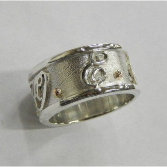 Оригинальное серебряное кольцо с инициалами